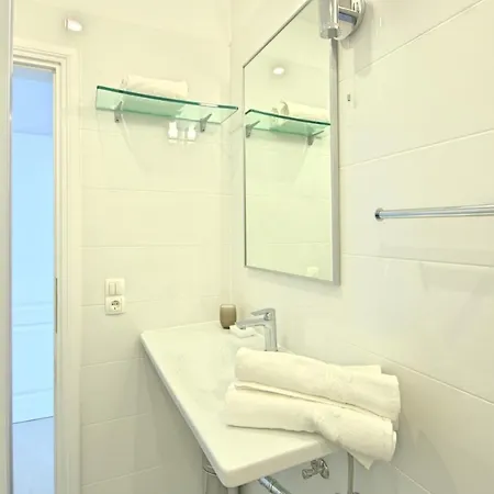 Paula For Max 8 Persons In The Countryside Near Porec With Pool