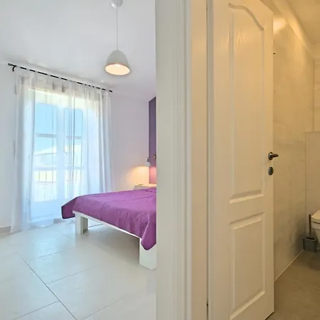 Paula For Max 8 Persons In The Countryside Near Porec With Pool * Vrznaveri