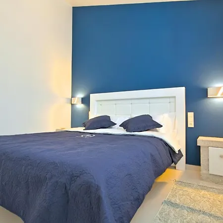 Vila Paula For Max 8 Persons In The Countryside Near Porec With Pool Vrznaveri
